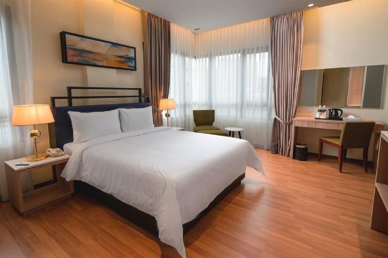 Mpalace Kl